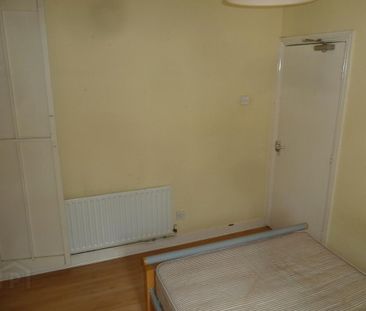 (NON HMO), 24 Windsor Drive, Lisburn Road, Belfast, BT9 7EH - Photo 2