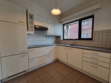 Appartement te huur - Foto 3