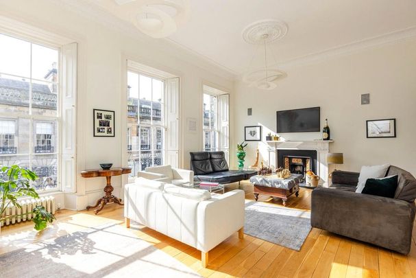 4 bedroom terraced house to rent - Photo 1