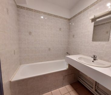 Location Appartement 1 pièce 18m² LA ROCHELLE 17000 - Photo 4