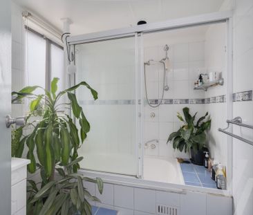 12/61-63 Nesca Parade, The Hill NSW 2300 - Apartment For Rent | Domain - Photo 5