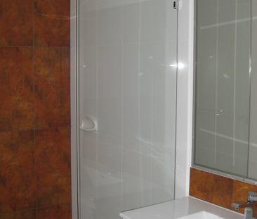 Unit 2, 15 Hardiman Street, Woody Point, QLD - Photo 6