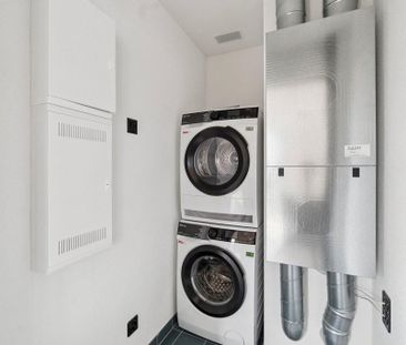 Attraktive und charmante Neubauwohnung mit Sitzplatz an bester Lage - Foto 4