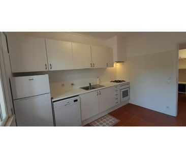 1 room luxury Flat for rent in Cascais e Estoril, Portugal - Photo 5