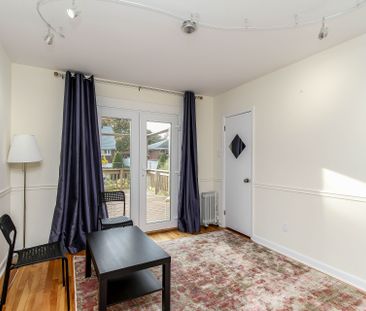 For Lease - 2034 Saunderson Drive Unit# A, Elmvale Acres and Area, ... - Photo 2