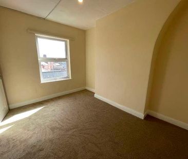 Market Street, Heanor, DE75 - Photo 1