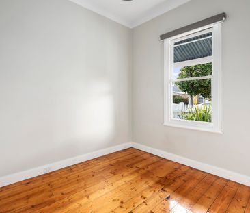 CLASSIC CHARM IN PRIME LOCATION - Photo 6