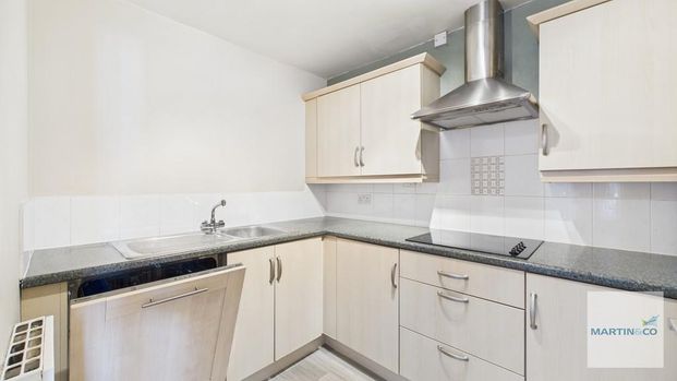 2 bedroom flat to rent - Photo 1