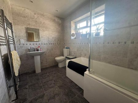 3 bedroom house to rent - Photo 4