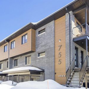 755-3 - 755 Boulevard Saint-René Est, Gatineau - Photo 2