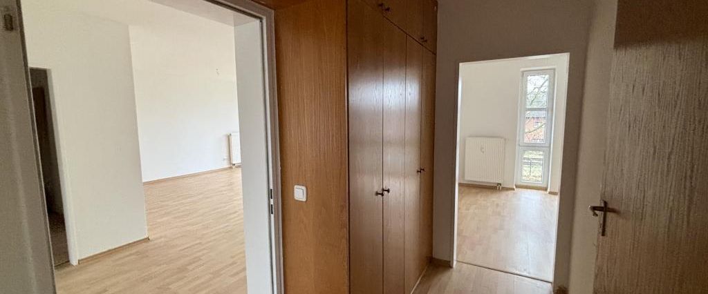 Großzügige 3-Zimmer-Wohnung in Wilhelmshaven-City mit Balkon zu vermieten! - Photo 1