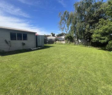 Springvale Family Home - Photo 3