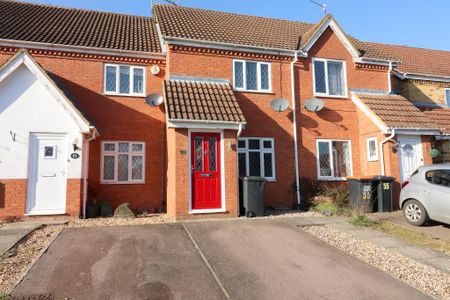 2 Bedroom Terraced To Rent - Photo 2