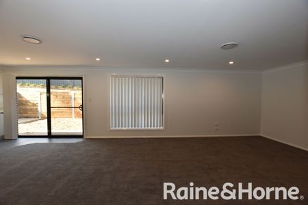 Spacious Family Home in North Orange - Photo 3