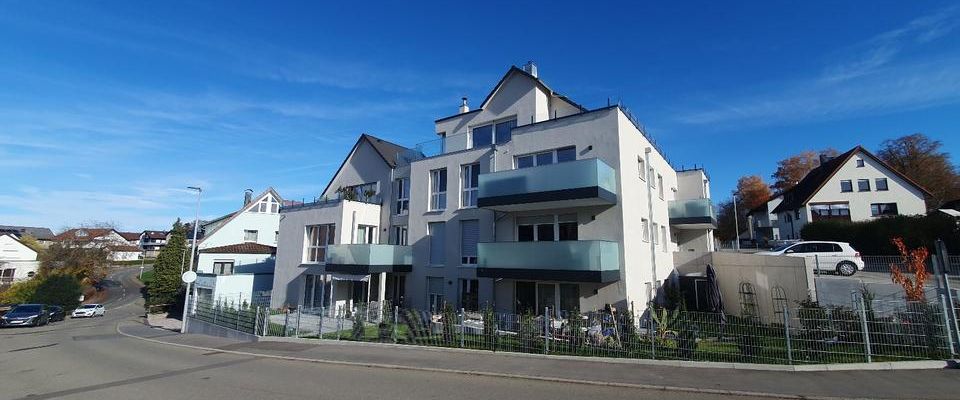 Neubau-Wohnung. 4 Zimmer mit EBK in Grafenau - Foto 1