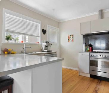 Beautiful Villa in Hauraki! Move in before Chr... - Photo 4