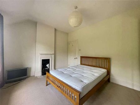 Holwell Lane, Essendon, Hertfordshire, AL9 - Photo 3