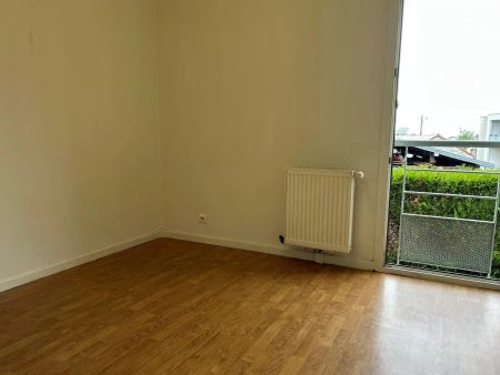 Appartement à louer 4 pièces 76.47m² - Photo 3