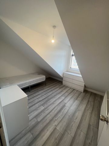 5 Bed Terraced House, Chippinghouse Road, S8 - Photo 5