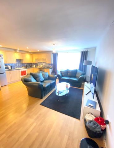 1 bedroom flat to rent - Photo 2