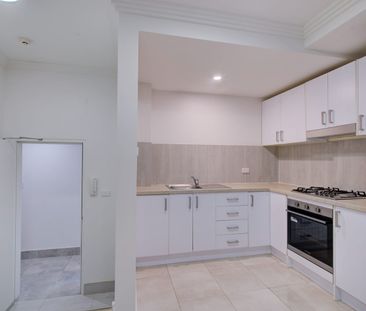 2 Bedrooms + 2 Bathrooms - Photo 5