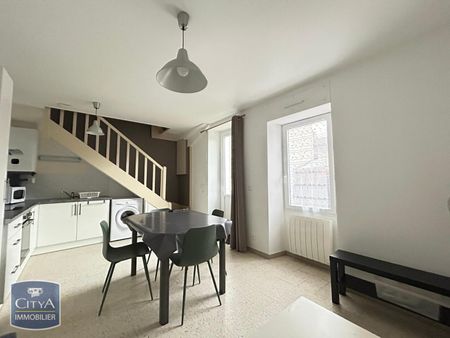 Location Maison 2 pièces 30m² LAVAL 53000 - Photo 2