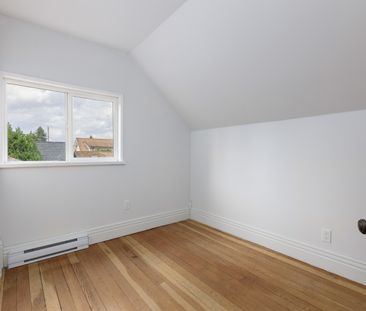 5th Ave & 2nd St, New Westminster - Photo 3