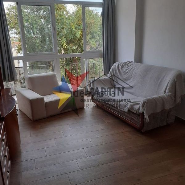 Alquiler de piso en Calle Eugenio Gross - Photo 1