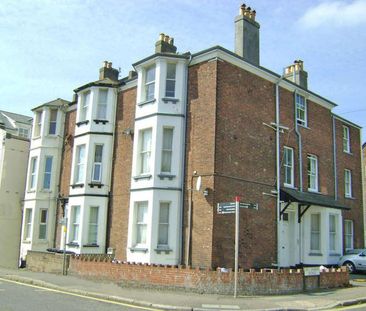 Old Tiverton Road, Exeter, EX4 - Photo 2