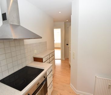 Moderne lejlighed i hjertet af Aalborg med elegant indretning - Photo 3