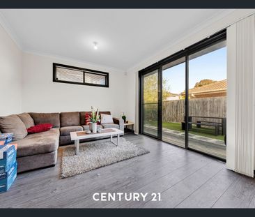 2/4 Hilltop Avenue, Clayton, Vic 3168 - Photo 4