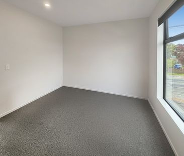 37 Stourbridge Street, Spreydon - Photo 4