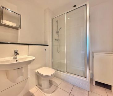 2 Bedroom Apartment Available Arranging tenancy - Photo 3