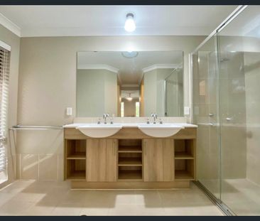 5 Whitewater Street, Chisholm, NSW 2322 - Photo 6