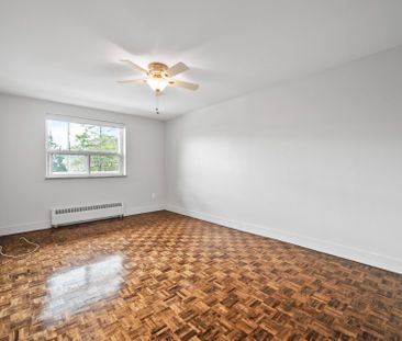 For Lease - 2300 Marine Drive Unit# 205, Oakville, Ontario - Photo 3