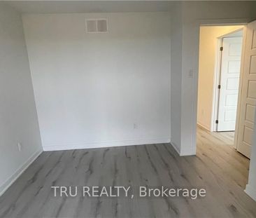 For Lease - 956 CHAPMAN MILLS Drive, Barrhaven, Ontario - Photo 5