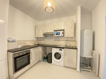 Appartement - Aix-En-Provence (13100) - 68.25 m² - - Photo 5