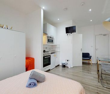 Studio to rent - Photo 1