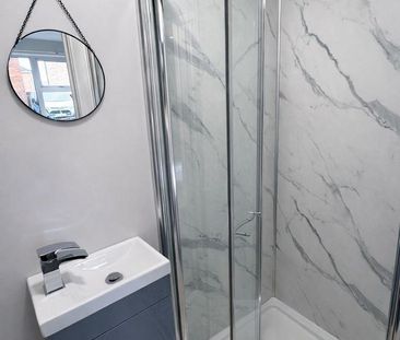 1 bedroom house of multiple occupation to rent - Photo 6