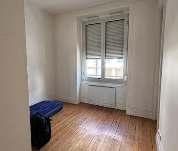 Location Appartement 2 pièces 43m² VILLEURBANNE 69100 - Photo 2