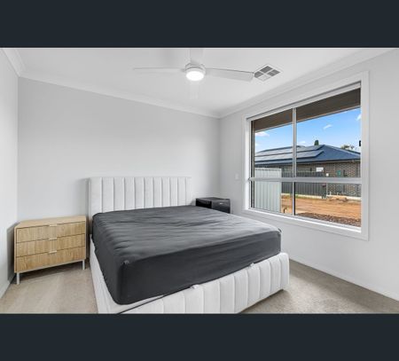 72D Chellaston Rd, Munno Para West, SA 5115 - Photo 2