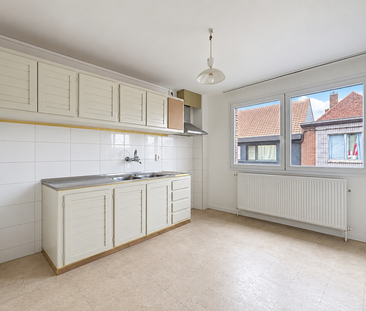 Appartement te huur in Moeskroen voor € 850 met 3 slaapkamers - Foto 2