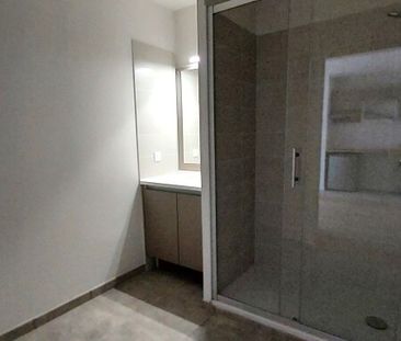 Location Appartement 2 pièces 43m² BRUGUIERES 31150 - Photo 4