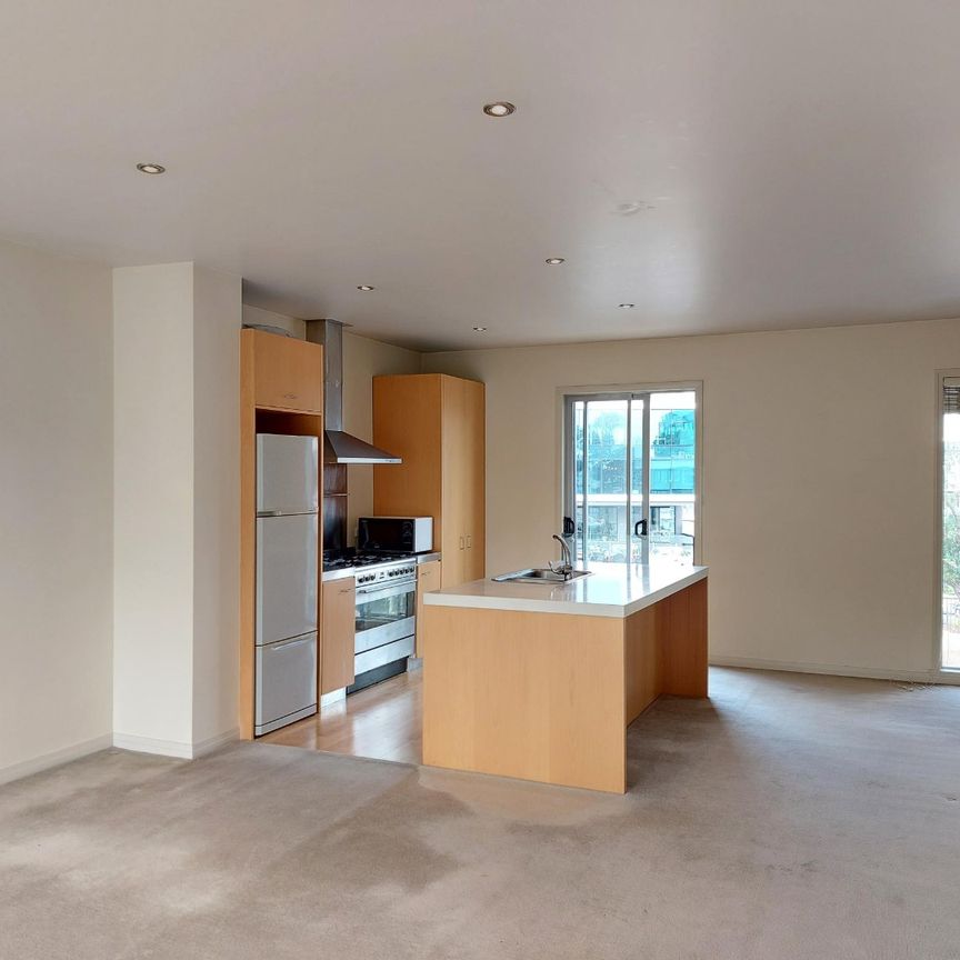 Boarder Of Remuera and Broadway - Photo 1