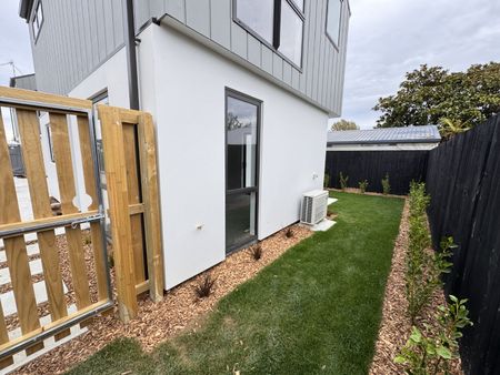 17C Harrow Street, Phillipstown - Photo 5