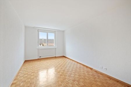 Apartment - Photo 2