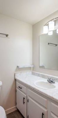 1 Bedroom Suite Available Oct 1st – $1475/Month – Near Okanagan Lake! - Photo 1