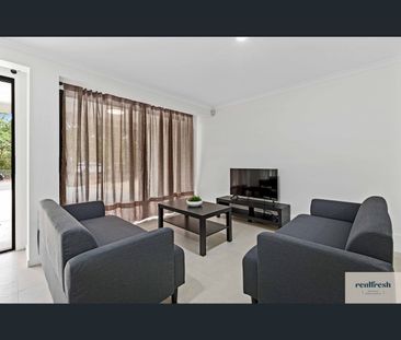 2/105 Middle Street, Coopers Plains, Qld 4108 - Photo 2