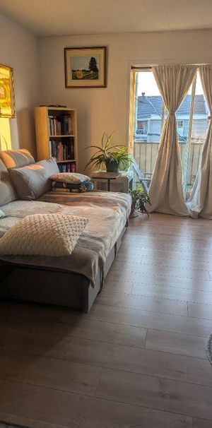 Logement 4 1/2 à louer à Granby, cession de bail - Photo 1