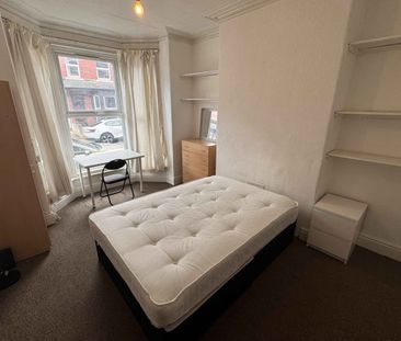 6 Bedroom Student Properties - Photo 3